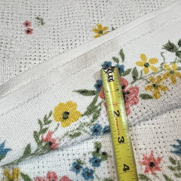 Vtg Waffle Weave Blanket Ditzy Floral 110"x76" cottagecore farmhouse boho chic - Picture 8 of 8